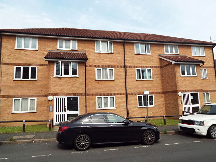 1 Bedroom Flat To Rent In Fort Pitt Street, Chatham, ME4