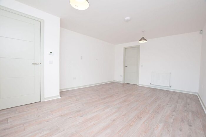 4 Bedroom Detached House For Sale In Simpson Drive, Larkhall, ML9