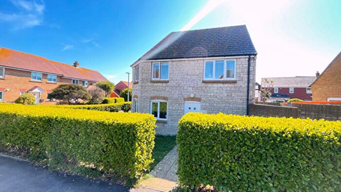 3 Bedroom Semi Detached House For Sale In Sandholes Close, Southwell, Portland, Dorset, DT5