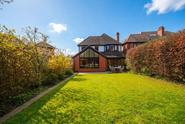 4 Bedroom Detached House For Sale In Rectory Road, Solihull, B91