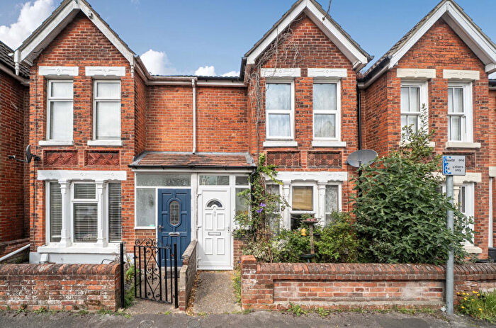 2 Bedroom Terraced House For Sale In Market Street, Eastleigh, Hampshire, SO50