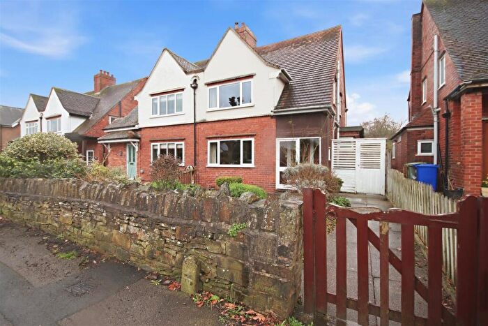 3 Bedroom Semi Detached House For Sale In Springfield Avenue, Ashgate, Chesterfield, S40