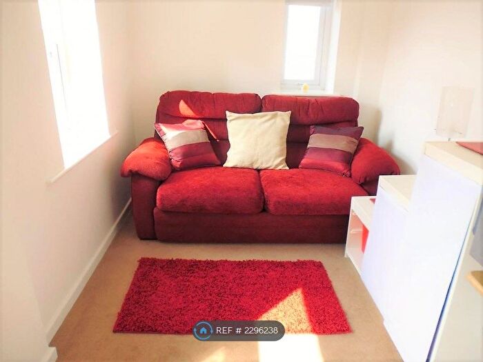 Studio To Rent In Eagle Parade, Buxton, SK17