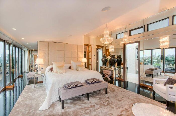 3 Bedroom Flat To Rent In Harrington Road, South Kensington, London, SW7