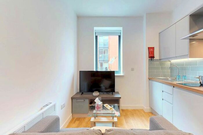 Studio To Rent In Onyx Residence, Sheffield, #, S2