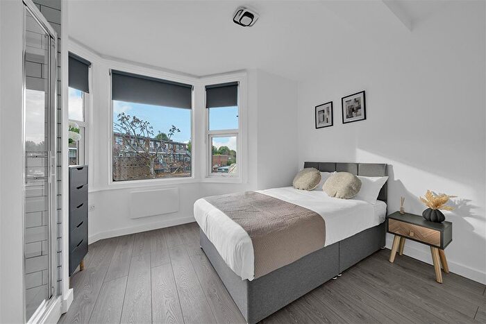 1 Bedroom Property To Rent In Well Hall Parade, London, SE9