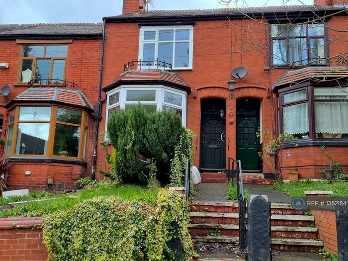 3 Bedroom Terraced House To Rent In Priory Avenue, Salford, M7