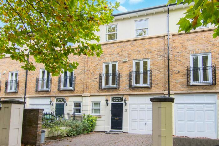 4 Bedroom Terraced House To Rent In Wyatt Drive, Barnes, London, SW13