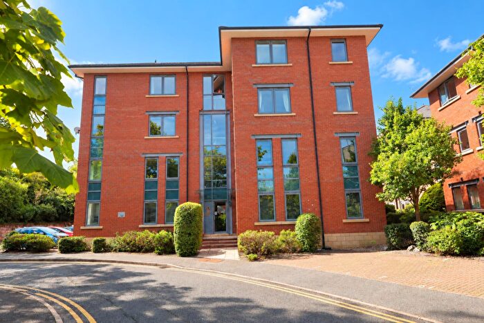 2 Bedroom Apartment For Sale In Hopkinsons Court, Chester, CH1