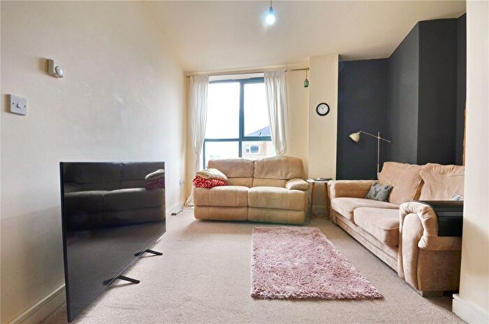 1 Bedroom Flat To Rent In Waters Road, Kingswood, Bristol, Bristol, BS15