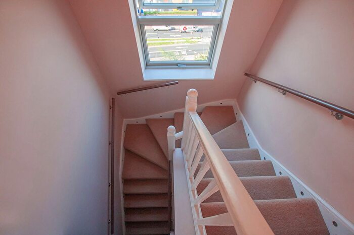 3 Bedroom Flat To Rent In John Harrison Way, London, SE10