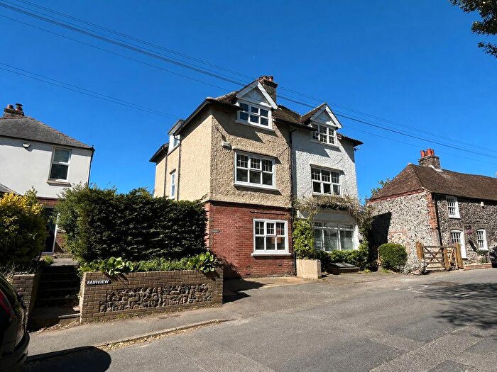 4 Bedroom Semi-Detached House For Sale In St. Margaret's At Cliffe, CT15