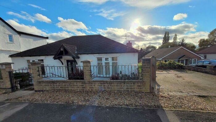 4 Bedroom Detached House To Rent In Banbury Road, Brackley, South Northants, NN13