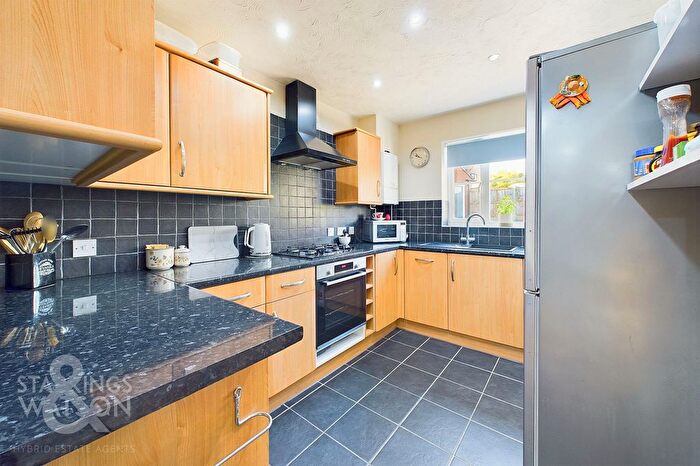 2 Bedroom Detached Bungalow For Sale In Elizabeth Bonhote Close, Bungay, NR35