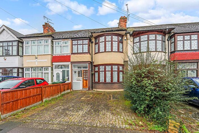 4 Bedroom Terraced House For Sale In Coningsby Gardens, Highams Park, E4