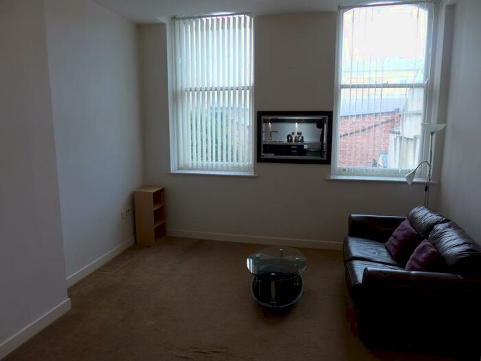 1 Bedroom Apartment To Rent In Flat Tayson House, Chapel Street, Bradford, BD1