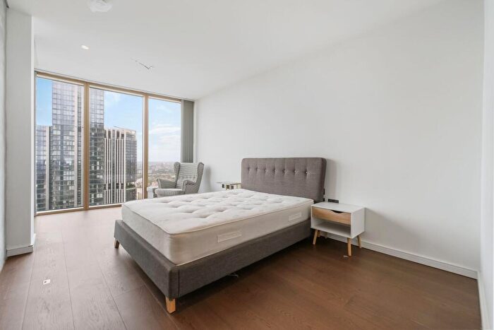 2 Bedroom Apartment To Rent In Park Drive, London, E14