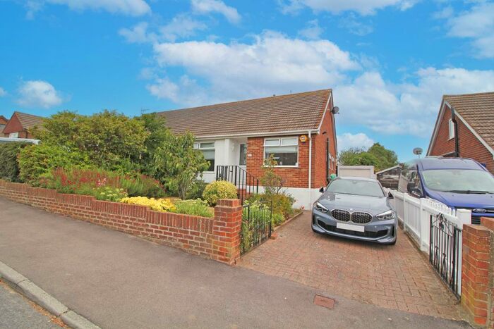 2 Bedroom Semi-Detached Bungalow To Rent In Minster, CT12