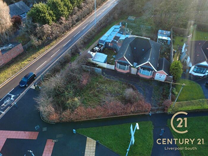 3 Bedroom Bungalow For Sale In Higher Road, Liverpool, Merseyside, L26