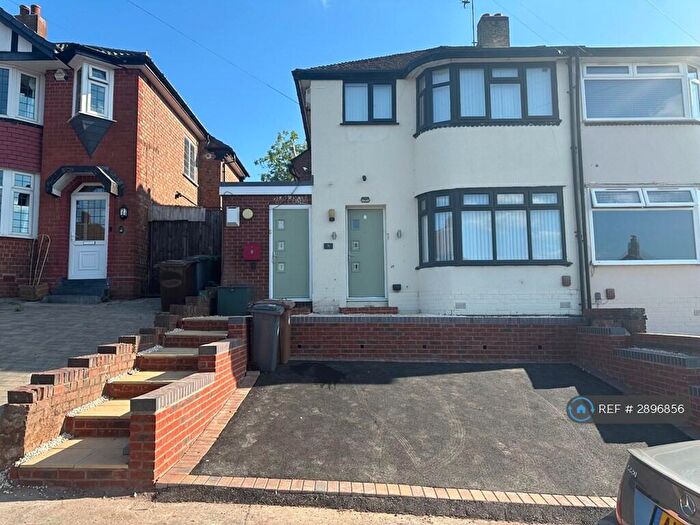 3 Bedroom Semi-Detached House To Rent In Rangoon Road, Solihull, B92