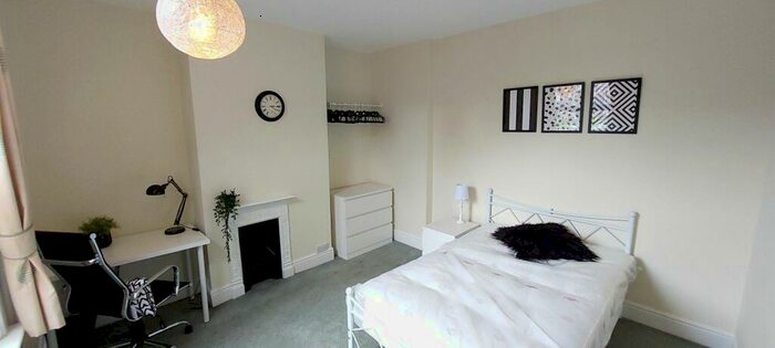 3 Bedroom House To Rent In Student Property -, DE22