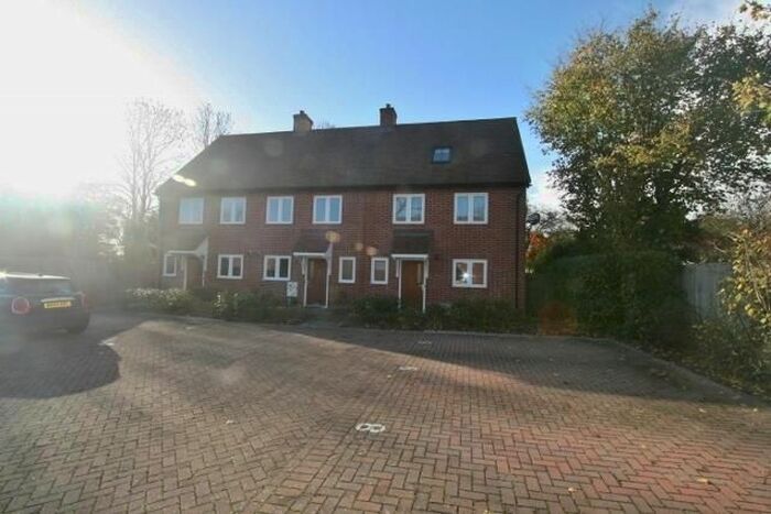 2 Bedroom Terraced House To Rent In Fighting Cocks Place, Tadley, RG26