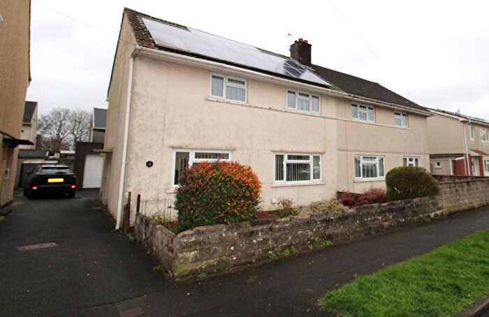 3 Bedroom Semi-Detached House For Sale In St. Davids Road, Bridgend, Bridgend County., CF31