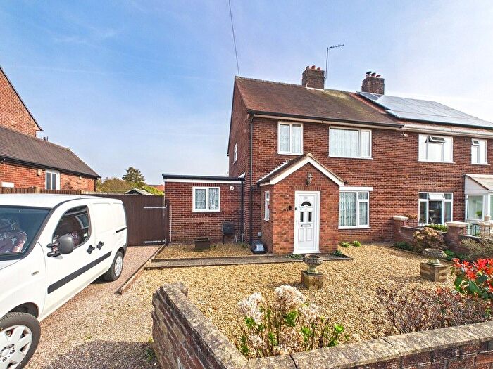 3 Bedroom Semi Detached House For Sale In Clifford Road, Market Drayton, Shropshire, TF9