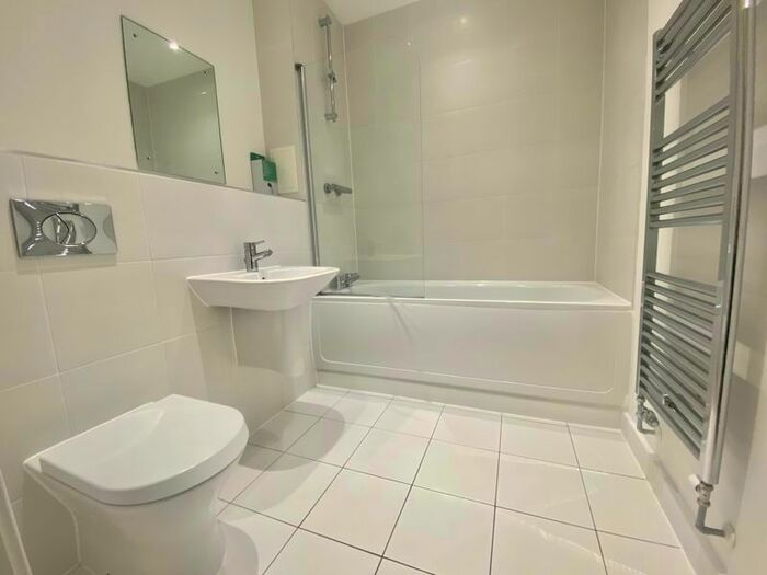 1 Bedroom Flat To Rent In Twist House, Grange Road, Bermondsey, SE1