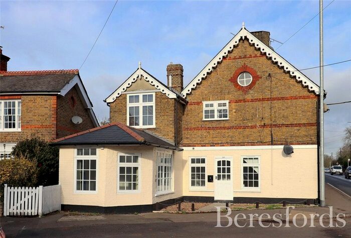 2 Bedroom Flat To Rent In Main Road, Broomfield, CM1