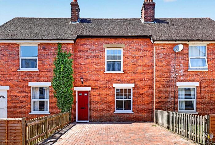 2 Bedroom Terraced House For Sale In New Street, Abingdon, Oxfordshire, OX14