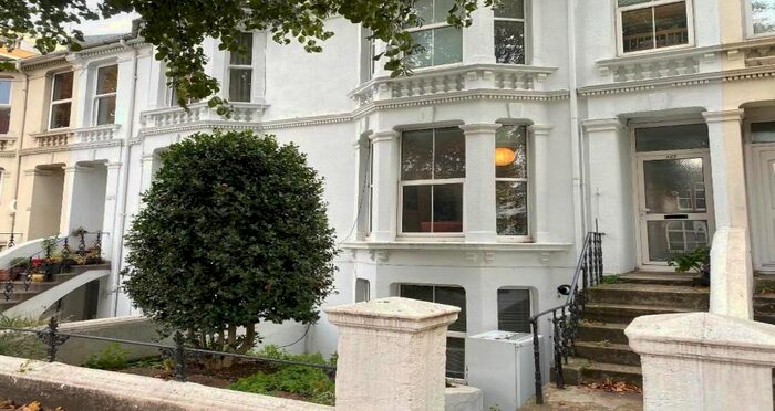 1 Bedroom Flat To Rent In Sackville Road, Hove, East Sussex, BN3