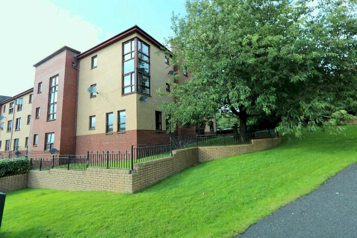 2 Bedroom Flat To Rent In Hopehill Gardens, Glasgow, G20