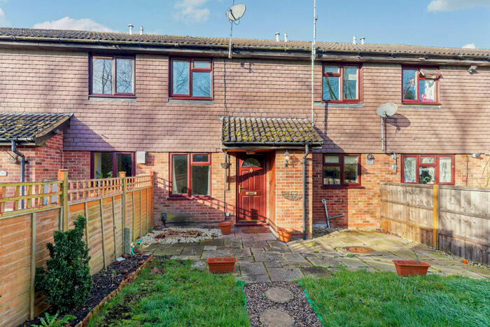 2 Bedroom Terraced House To Rent In Fallowfield, Yateley, GU46