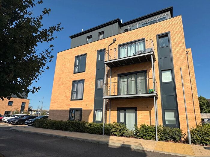 2 Bedroom Flat To Rent In Newtown Road, Ashford, TN24