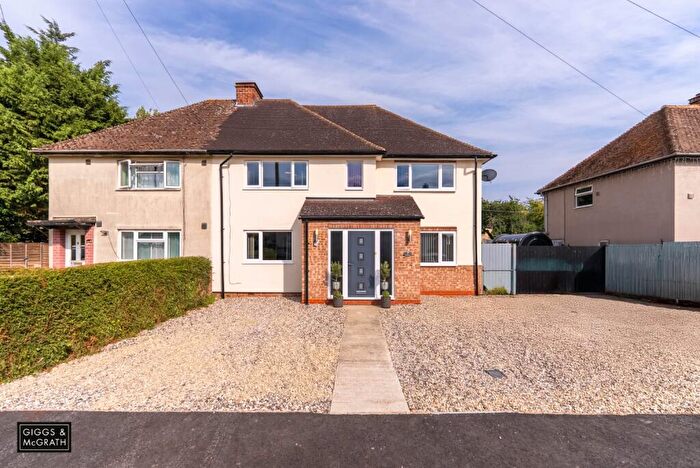 4 Bedroom Semi-Detached House For Sale In Abbots Close, Woodhurst, Huntingdon, Cambridgeshire, PE28