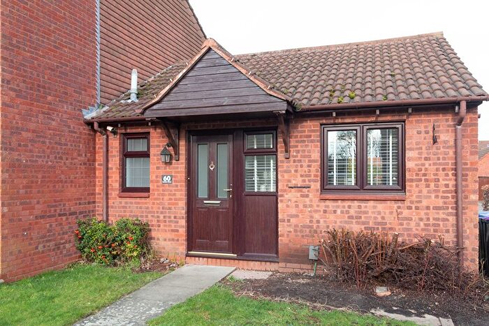 1 Bedroom Semi-Detached Bungalow To Rent In Larkins Close, Baldock, SG7