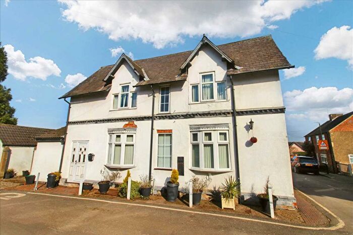 2 Bedroom Detached House For Sale In Lodge Row, Mapperley Village, Ilkeston, DE7