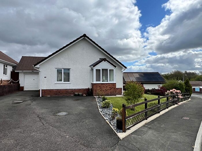 3 Bedroom Detached Bungalow For Sale In Delfryn, Capel Hendre, Ammanford, Carmarthenshire., SA18