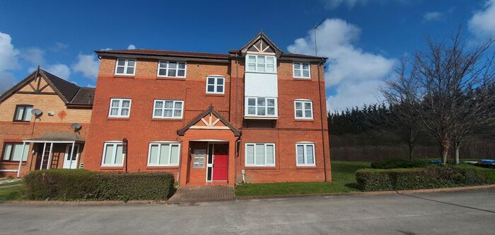 2 Bedroom Flat To Rent In Lowdale Close, Hull, HU5