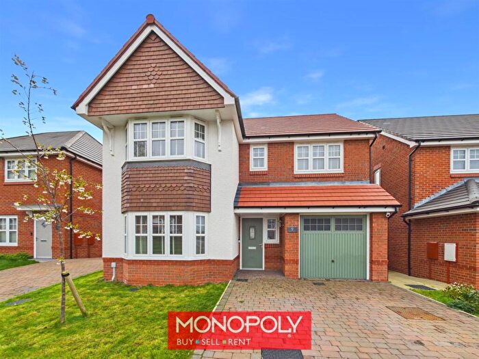 4 Bedroom Detached House For Sale In Llys Hen Reilffordd, St. Asaph, LL17