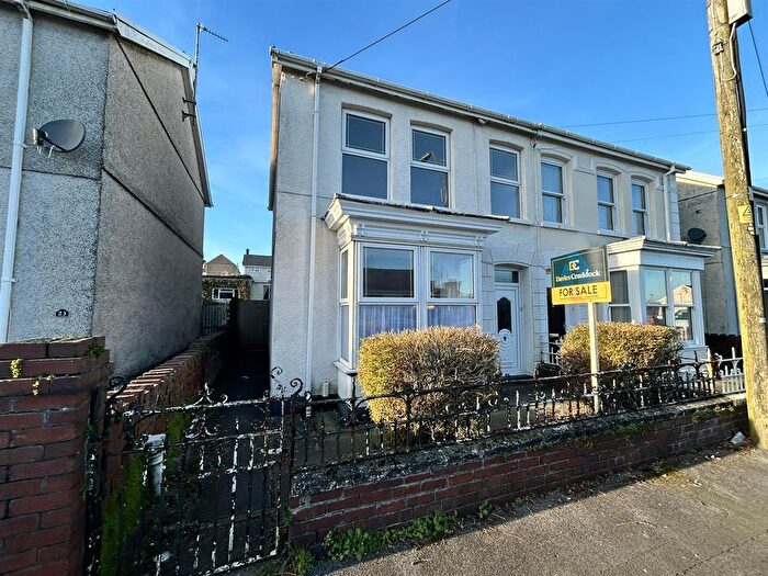 3 Bedroom Semi Detached House For Sale In Havard Road, Llanelli, SA14