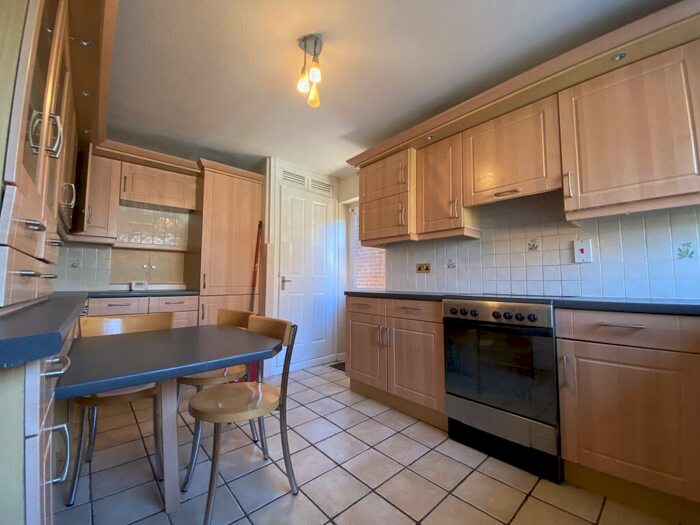 4 Bedroom House To Rent In Gladstone Way, Cambridge, CB1