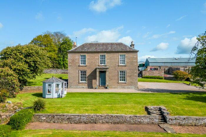 5 Bedroom Detached House For Sale In Invergowrie, Dundee, DD2