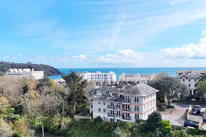 3 Bedroom Flat For Sale In Melvill Road, Falmouth, TR11