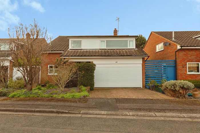 4 Bedroom Detached House For Sale In Riverside, Leighton Buzzard, LU7