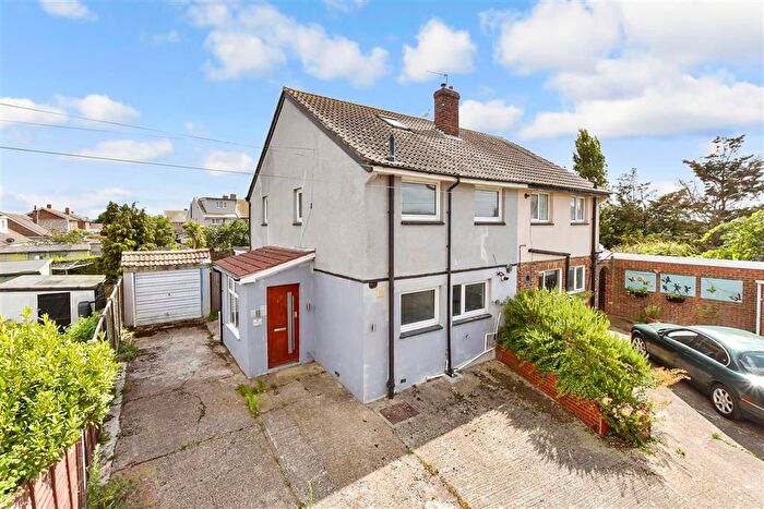3 Bedroom Semi-detached House For Sale In Marsh View, Palmarsh, Hythe, Kent, CT21