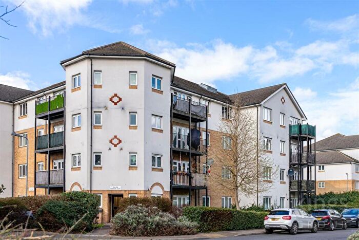 2 Bedroom Flat To Rent In Bradmore Court, Enstone Road, Enfield, EN3