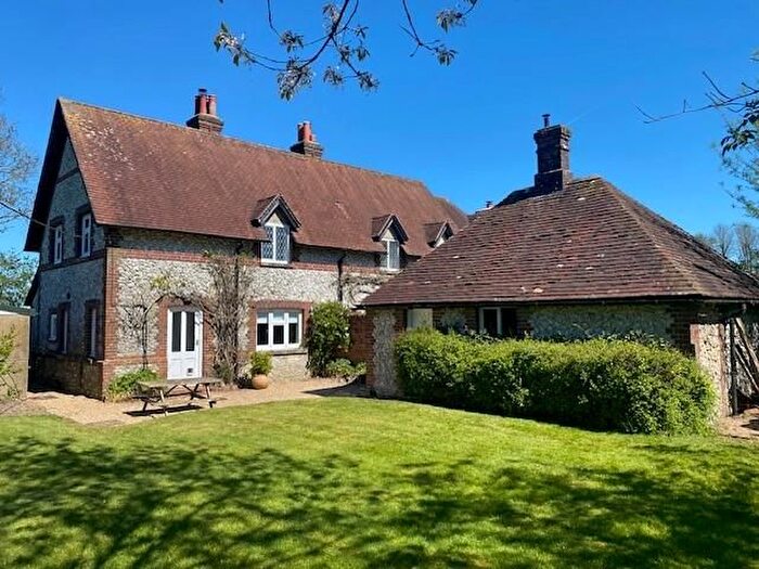 3 Bedroom Semi Detached House To Rent In , Hemplands Lane, GU34