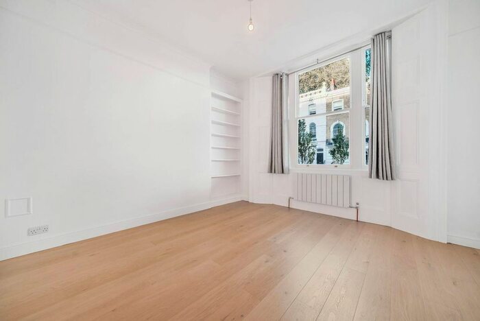 1 Bedroom Flat To Rent In Oakley Street, Chelsea, London, SW3